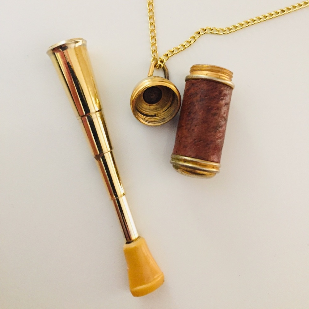1940’s Italian Cigarette Holder Necklace KeyChain Charm Pendant Vintage Retro - Picture 6 of 8